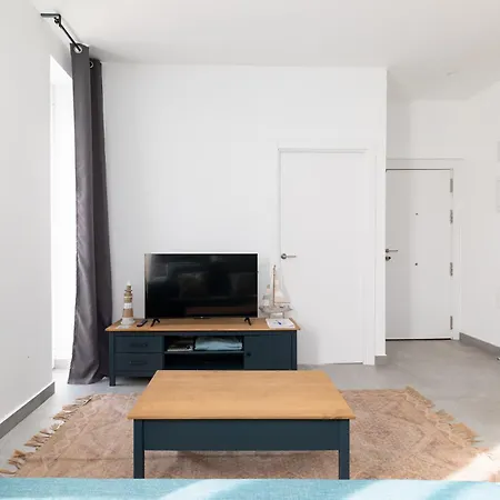Belmar Apartment